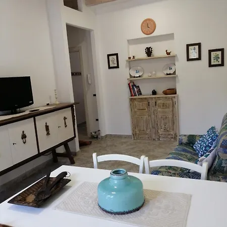 Apartment Don Nino, Cortile, Wi-fi Ussana